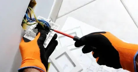 dépannage électrique à Lengronne - image 2