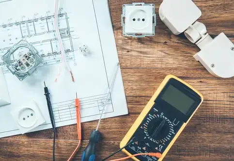 électricien à La Haye-Pesnel - image 2