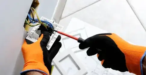 électricien à Le Mesnil-Aubert - image 4