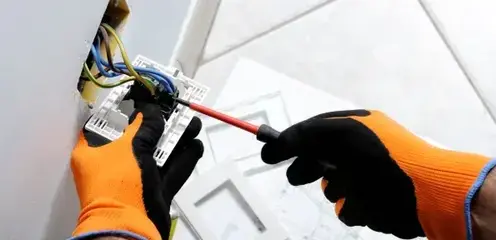 remise aux normes électriques à Saint-Denis-le-Gast - image 3